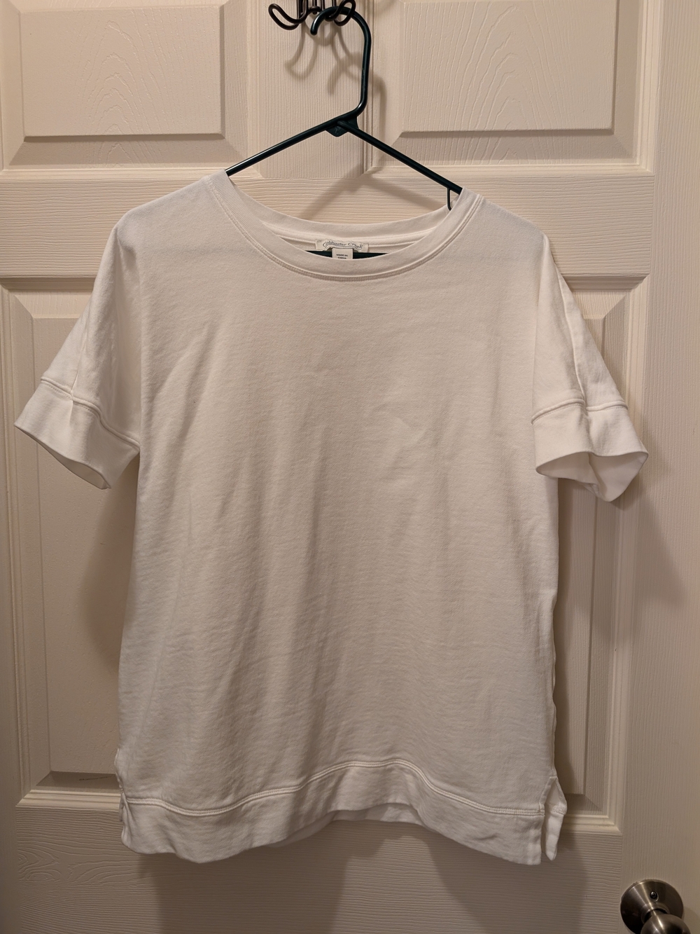 Cokdwater Creek Short Sleeve Sweatshirt
